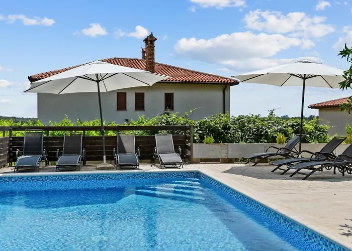 Petrinic-sea View & Pool By Guide Pula